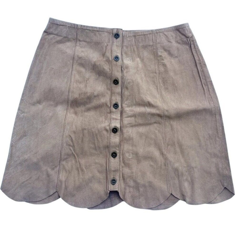 Bagatelle Women Beige Genuine Leather Button Scallop Hem Mini Skirt NWOT Size S - Picture 6 of 6